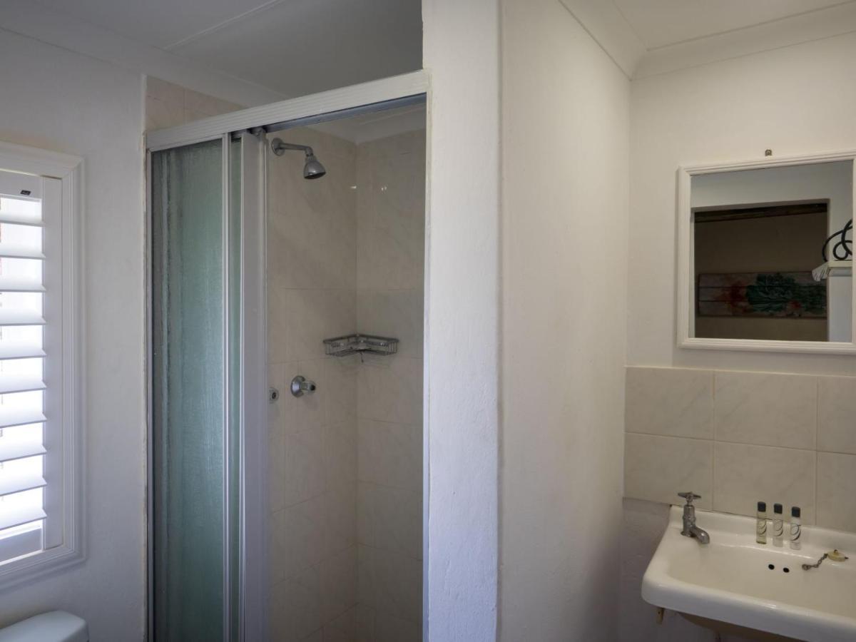 Fouriesburg Country Inn Екстер'єр фото